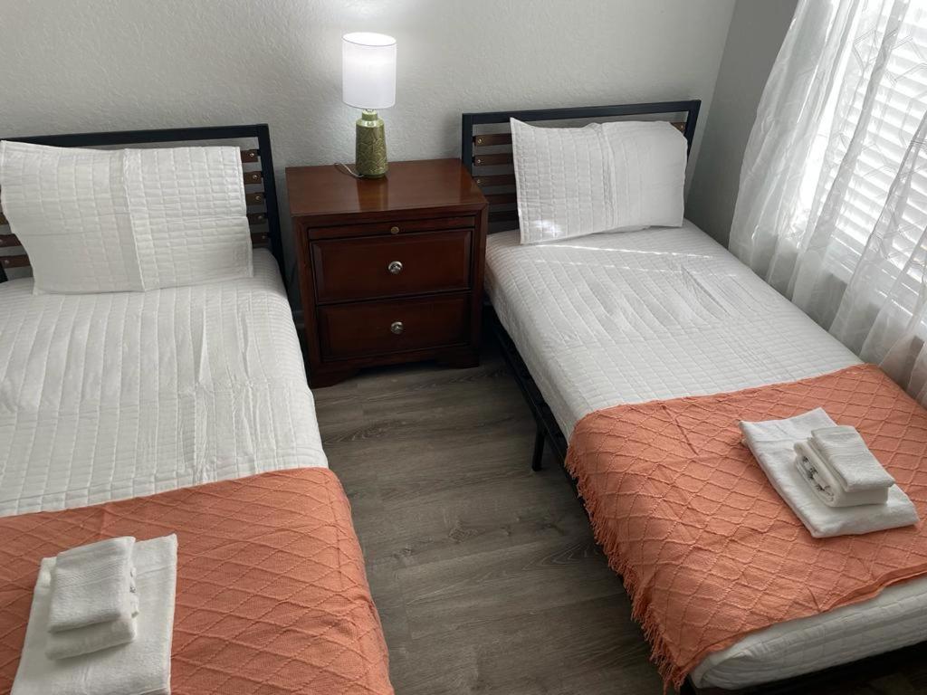 Cozy Stylish Townhome دافِنبورت المظهر الخارجي الصورة